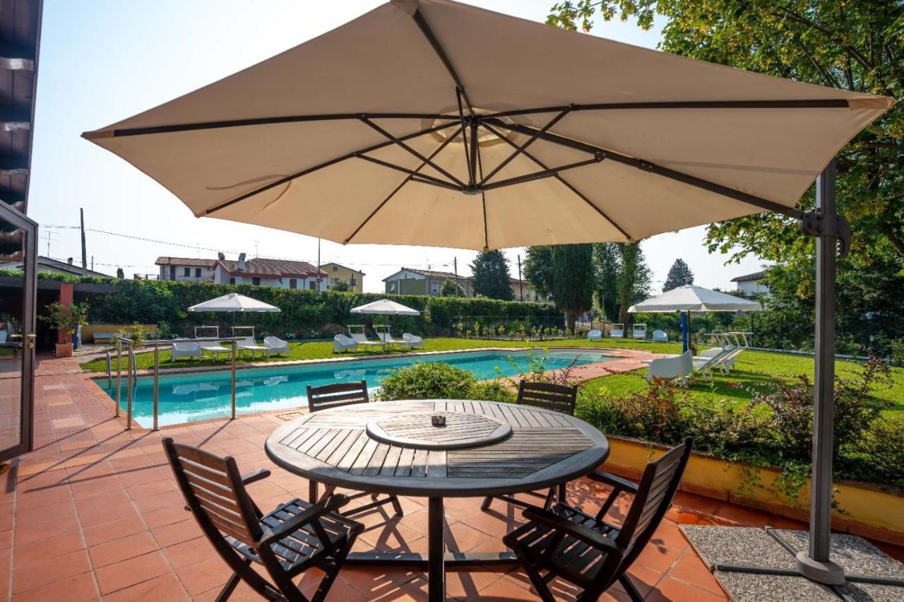 Sweet Dreams Appartement Peschiera del Garda Buitenkant foto